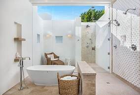 Long Bay Villas - Villa Sea