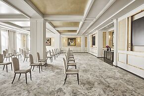 Four Seasons Hotel Madrid