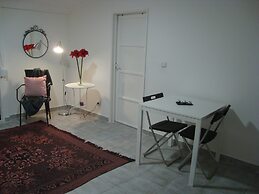 Divine Apartment - 1 quarto
