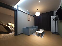 Brown Dot Hotel Jinju Chungmugong