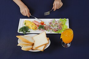Seana Hotel