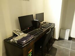 Lexy Hotel