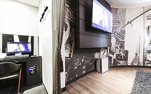 Lexy Hotel