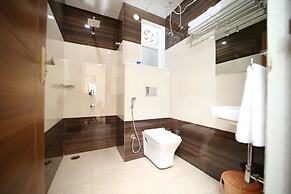 Hotel Myriad Inn