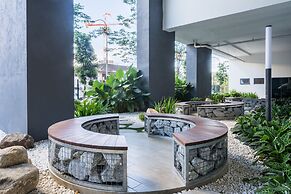 OYO Home 89391 Awesome 1br Arte Plus