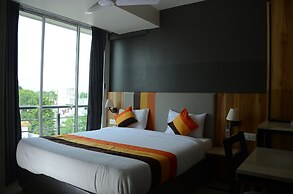 Elita Rooms