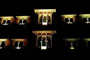 Hotel Parvati Palace