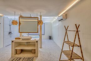 AV Villa Matahari