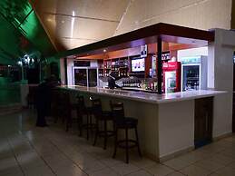 Golden Gates Hotel
