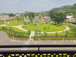 Ramada Encore by Wyndham Statue of Unity
