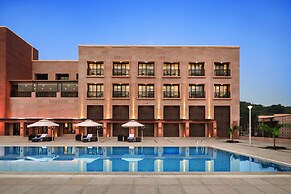 Ramada Encore by Wyndham Statue of Unity