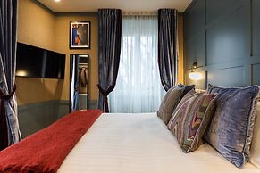 Living Suites