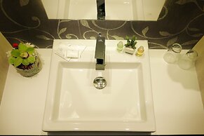 NV Luxury Suites & Spa
