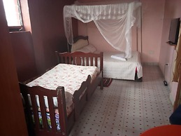 Ideal Hotel