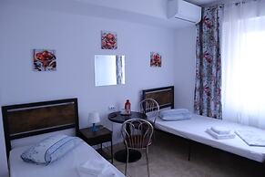Taxi Hostel