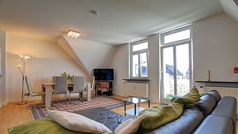 Wohnen Im Exklusiven Dichterviertel