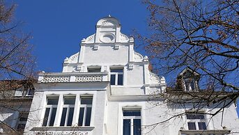 Wohnen Im Exklusiven Dichterviertel