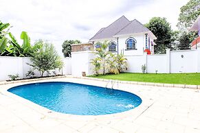 Malkia Trees Lodge
