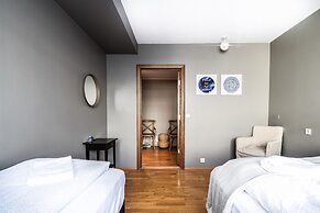 Apartment B52
