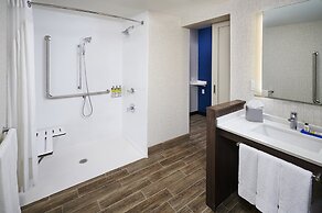 Holiday Inn Express Sarnia - Point Edward by IHG