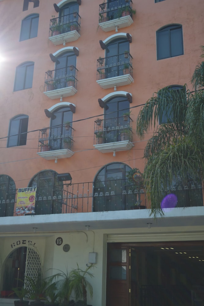 Hotel Real Del Lago
