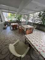 Ozgur Hotel