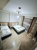Ozgur Hotel