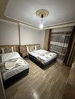 Ozgur Hotel