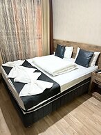 Ozgur Hotel