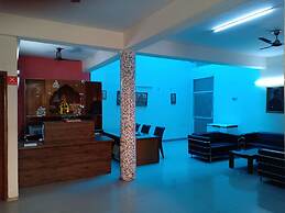 Hotel Akash Palace