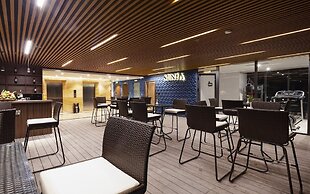 Senia Hotel