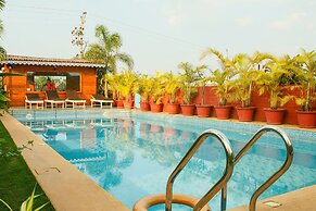 Grand Vatika Resort