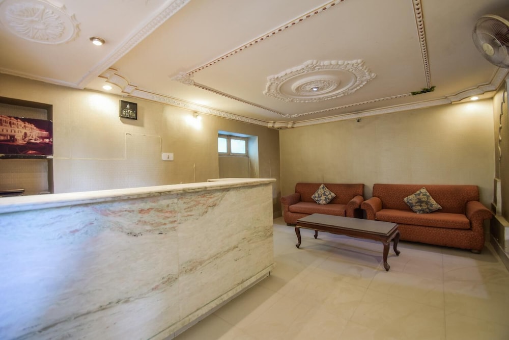 Hotel Raj Palace