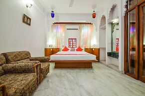Hotel Raj Palace