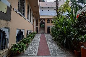 Hotel Raj Palace