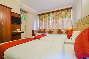Hotel Raj Palace