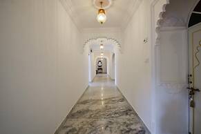 Hotel Raj Palace