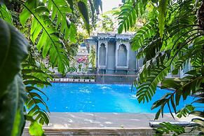 Hotel Raj Palace