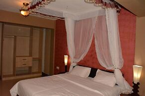 Eden Hotel Emali