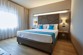 DC Hotel International