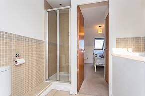 Utopia House