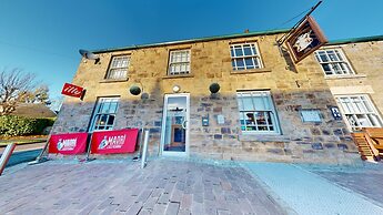 Devonshire Arms