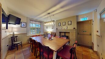 Devonshire Arms