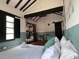 Hotel Aceitunos
