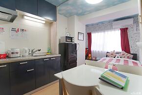 Sunny and Comfortable  Apartment 73