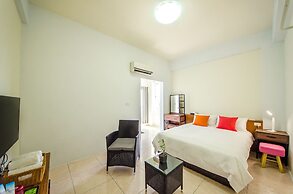Chi's House