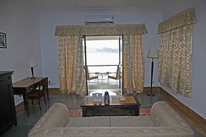 Jhadol Safari Resort