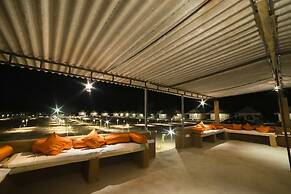 Stay Inn Resort