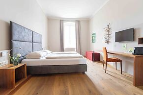 eee hotel Perg