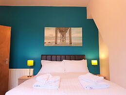 OYO Bath Road Apartments